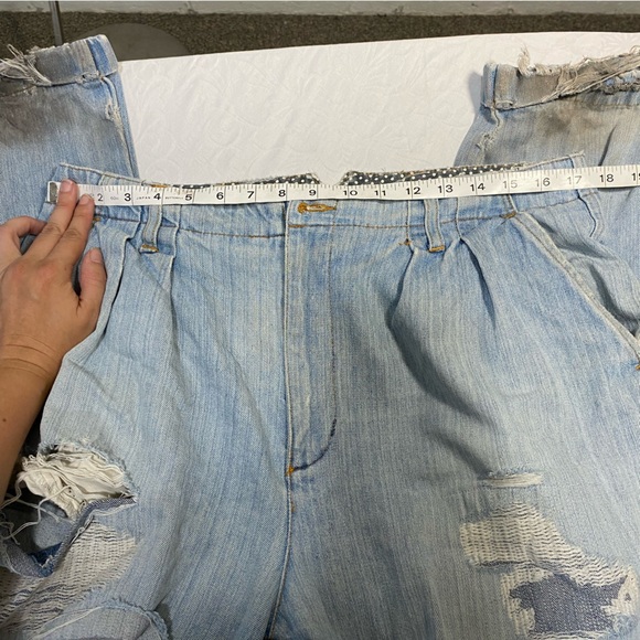Trashed Vintage New River Pleated Straight Jeans Destroyed 34L Cuffed Ripped - Picture 11 of 14